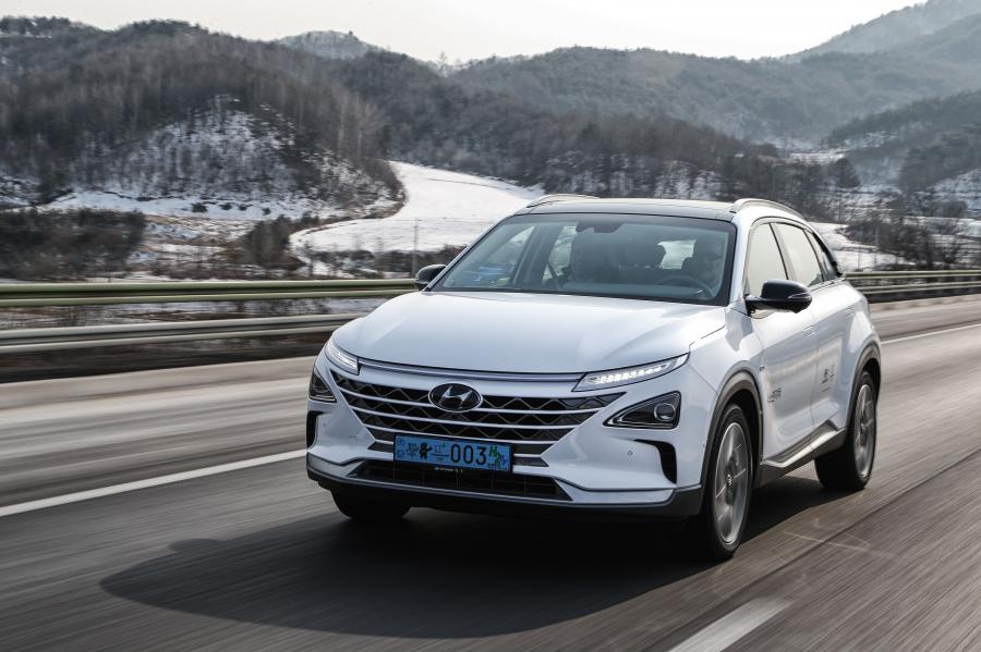  Hyundai NEXO 2018 года  (KR) (фото 25 из 35)